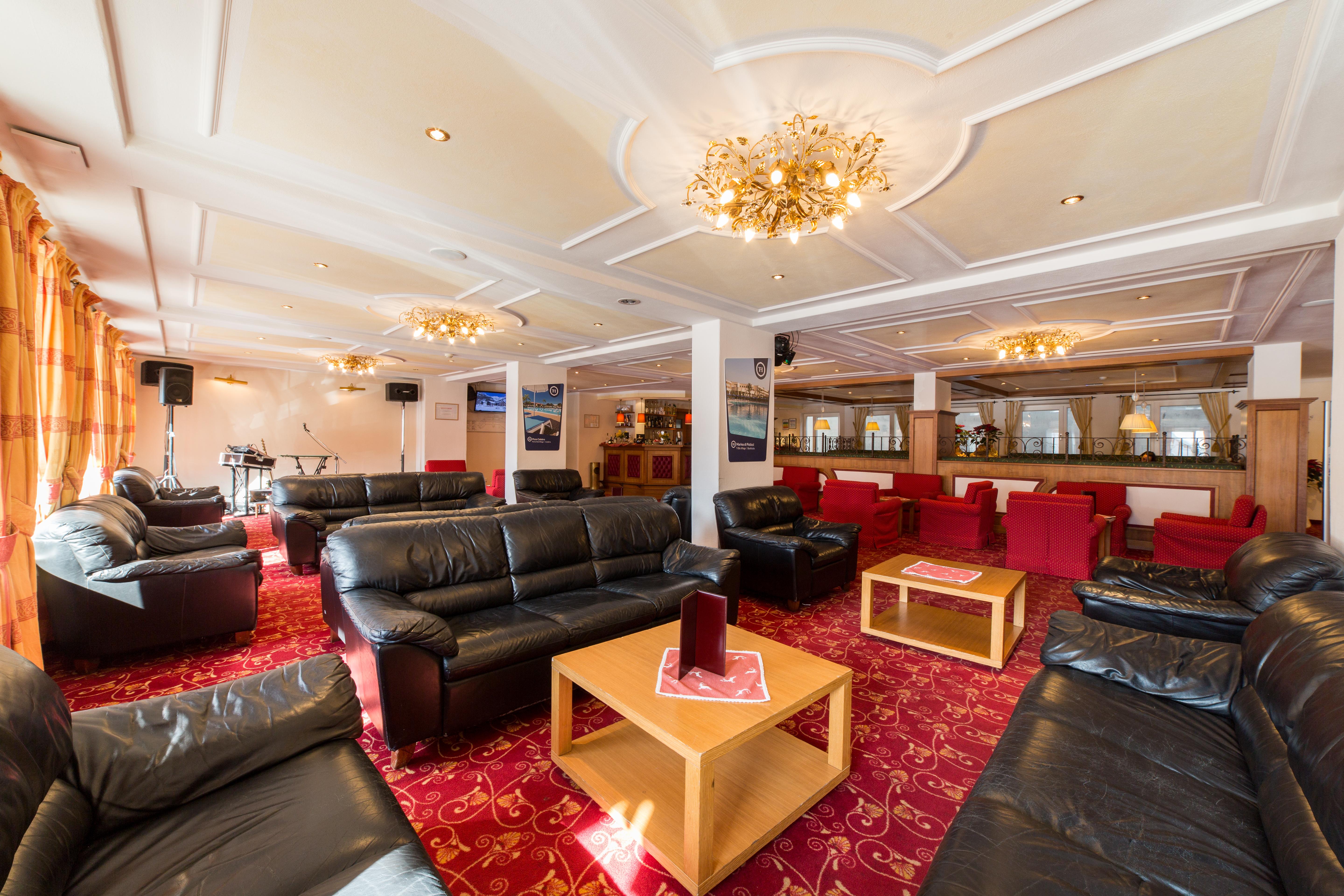 Th Corvara - Greif Hotel Екстериор снимка